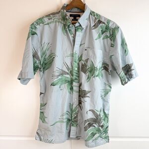 Tommy Hilfiger Shirt Men Large blue floral hawaiian button up coastal classic